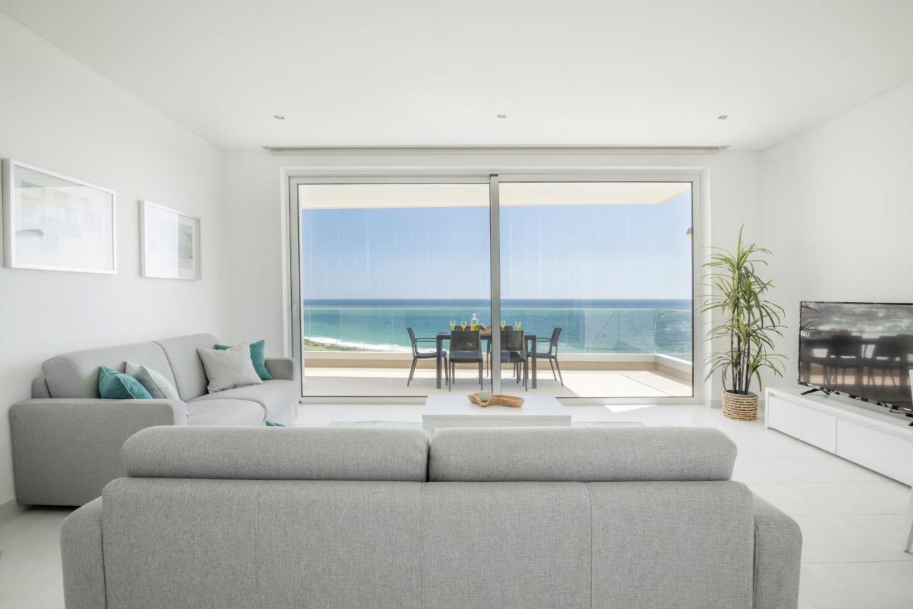 5 Beach View In Porto De Mos 150 Metres From The Beach! Apartment